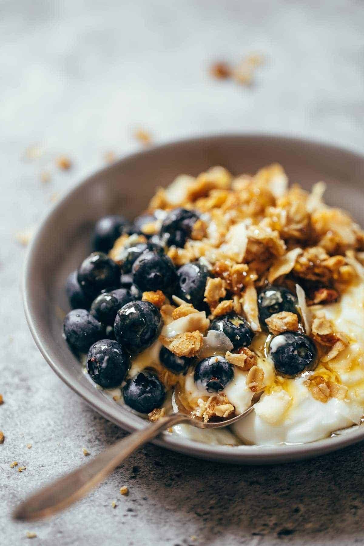 Perfect granola for taking along on summer vacation for easy, real food breakfasts! Made in 30 minutes. Simple and SO good! | pinchofyum.com Perfect granola for taking along on summer vacation for easy, real food breakfasts! Made in 30 minutes. Simple and SO good! | pinchofyum.com